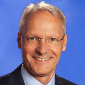 Univ.-Lekt. Mag. Dr. Peter Farmer