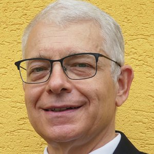 Dr. Rainer Kurbos