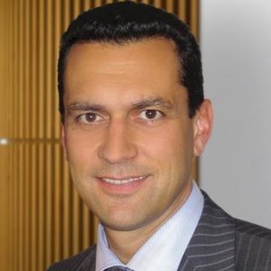 Dr. Gerald Ruhri