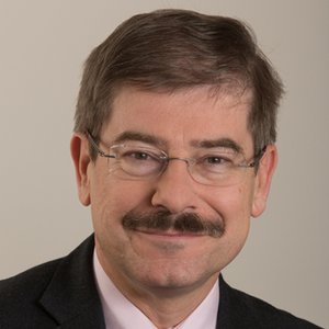 o.Univ.-Prof. Dr. Helmut Pernsteiner