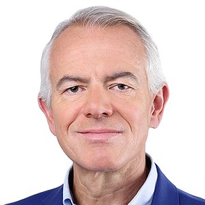 Dr. Nikolaus Weselik