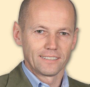 Dr. Peter Resetarits