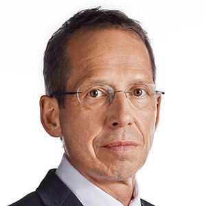 Dr. Roland Gerlach