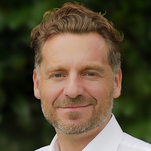 Prof. Dr. René Riedl