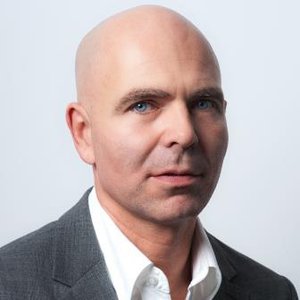 Dr. Peter Winalek