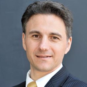 Dr. Bernd Guggenberger