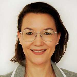 Dr. Sabine Schmidjell-Dommes