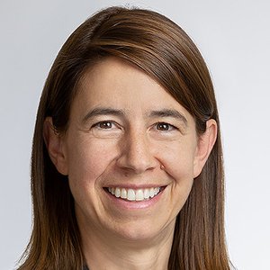 Dr. Isabella Hartung, LL.M.