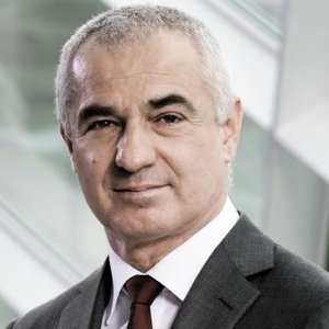 Dr. Walter Müller