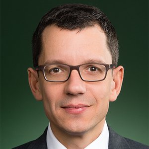 MMag. Dr. Niklas Schmidt, TEP CBP