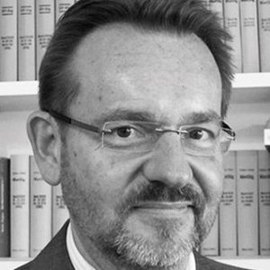 Dr. Gerhard Kohlegger