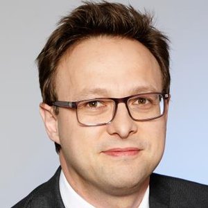 MMag. Dr. Felix Prechtl