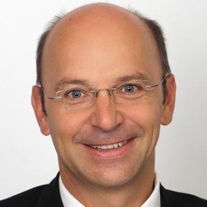 Univ.-Prof. Dr. Andreas Riedler