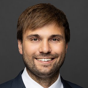 Dr. Stefan Lampert