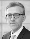 Univ.-Prof. Dr. Stefan Paul
