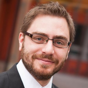 Univ.-Prof. Dr. Severin Glaser