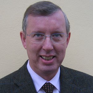 Dr. Thomas Desch