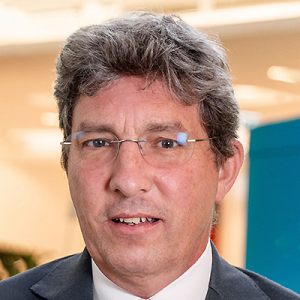 Mag. Dr. Stefan Hübner