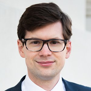 Mag. Florian Weixelbaum, LL.M.