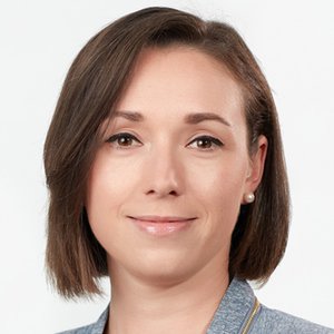 Mag. Dr. Sandra Resch