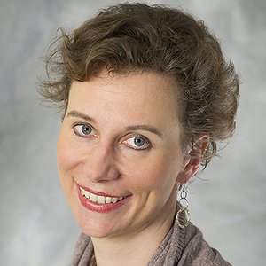 MMag. Verena Cap
