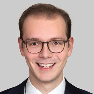 Dr. Raphael Toman, LL.M. (NYU)