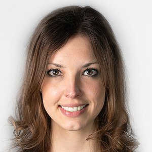 Dr. Lily Zechner