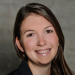 Mag. Julia Holzmann, MBA