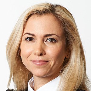 MMag. Dr. Kathrin Weber