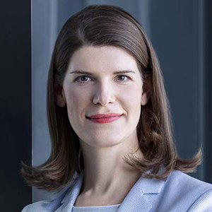 Dr. Karolin Andréewitch-Wallner
