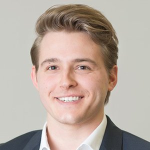 Mag. Alexander Busch