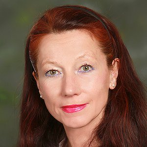 Hedwig Bavenek-Weber