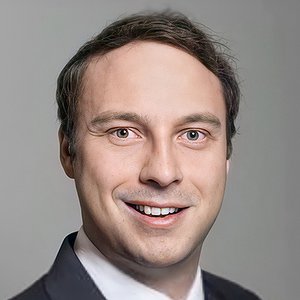 Dr. Matthias Scharfe