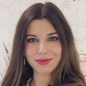 Sarah Dicher, LL.M, LL.B.