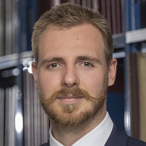 Bence Komár, LL.M. (WU)