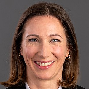 Silvia Simon