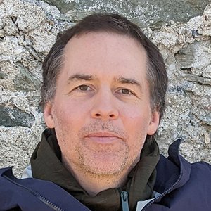 Dr. Simon Hochgerner