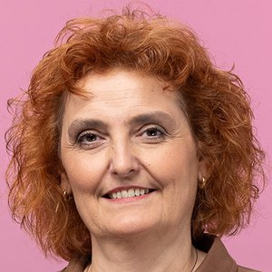 Monika Sternathova