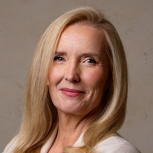 Masha Ibeschitz-Manderbach